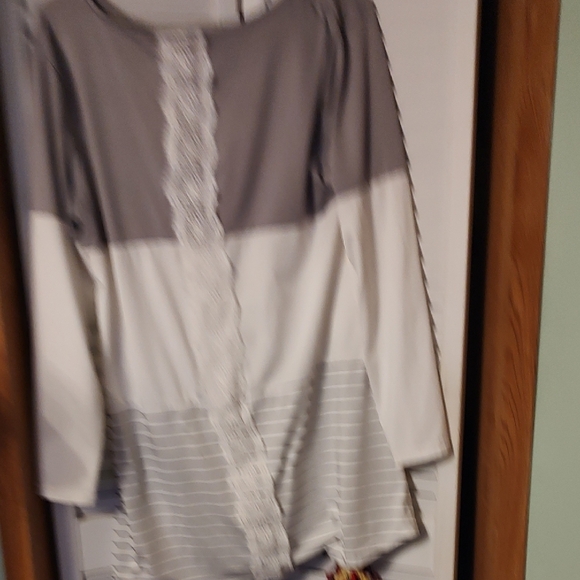 Gray and White Striped Women's Colotblock Top - Picture 4 of 4